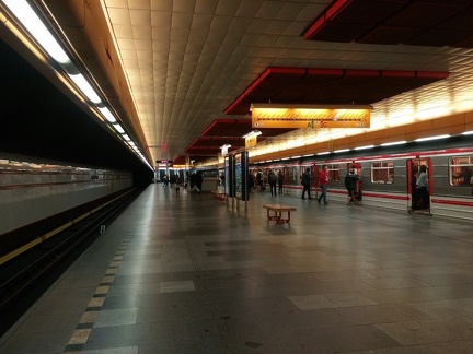 Станция метро Palmovka